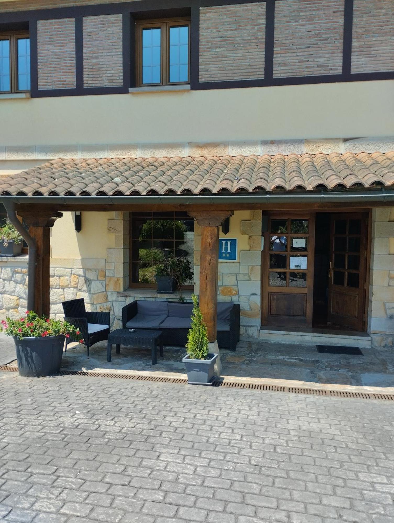 Hotel Artea Errota 2*
